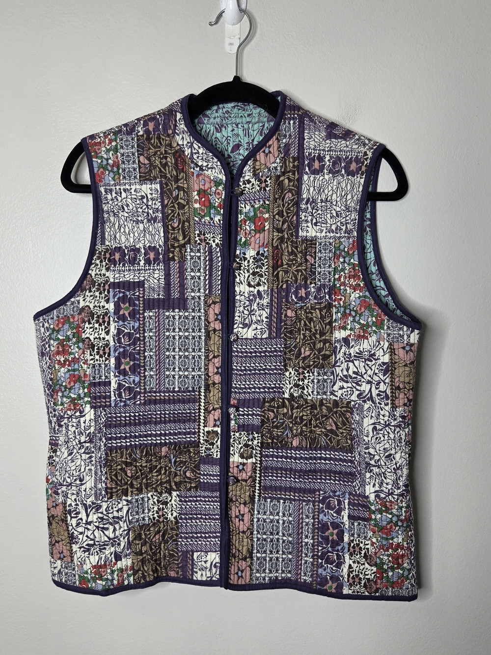 Quilted Patchwork Vest - Purple Floral